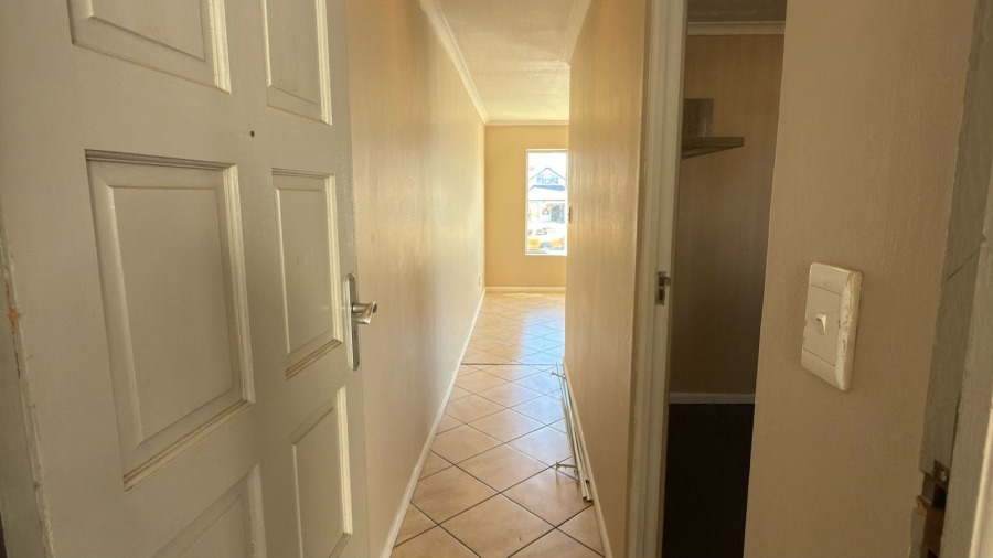 1 Bedroom Property for Sale in Van Der Stel Western Cape